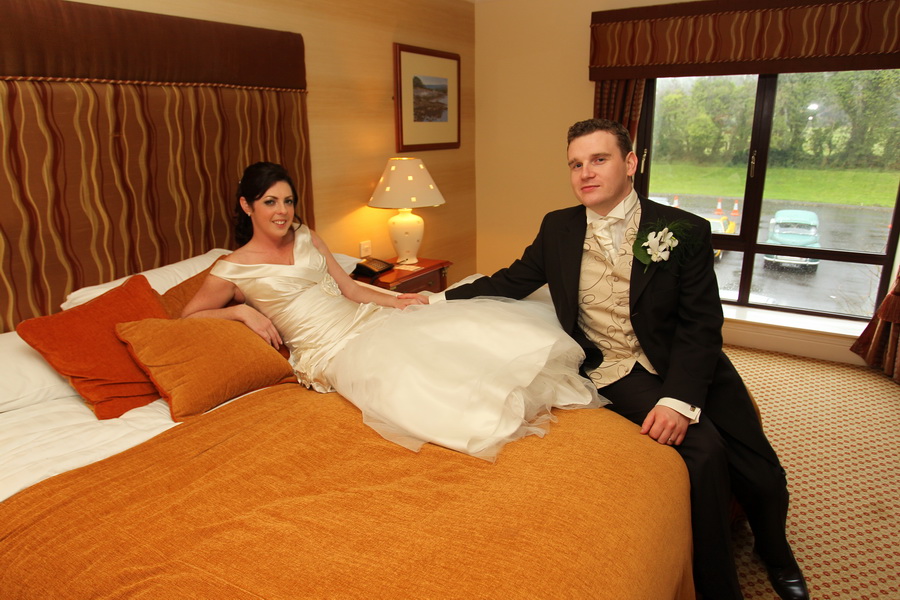 http://www.charliebradyphotography.ie/2012/10/wedding-56/