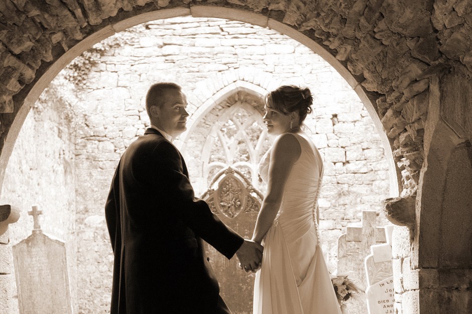 http://www.charliebradyphotography.ie/2012/09/wedding-9/